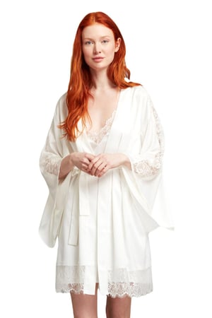 Penye Mood Women's White Satin Robe Set