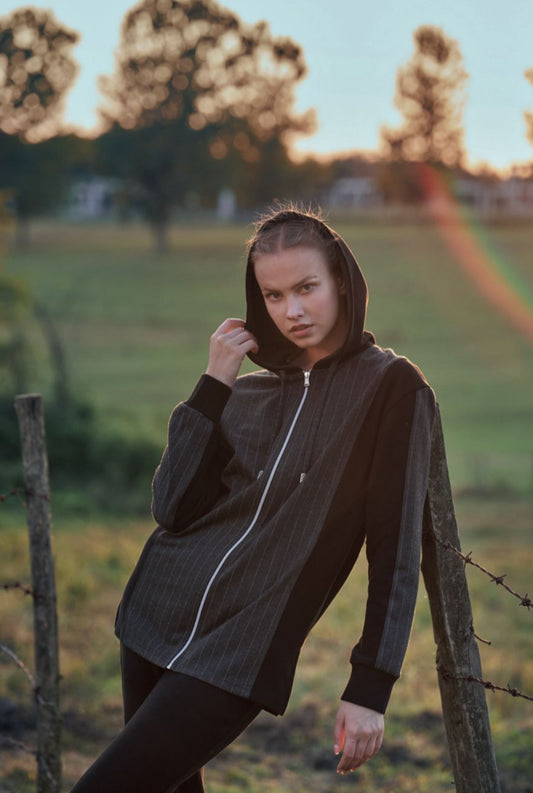 Black-Gray zipper jacket