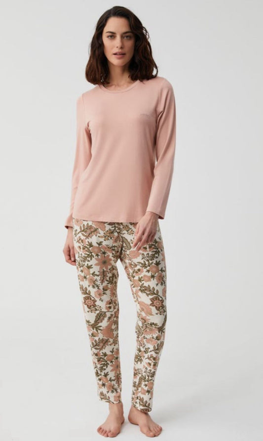 Pink-colorful pants
